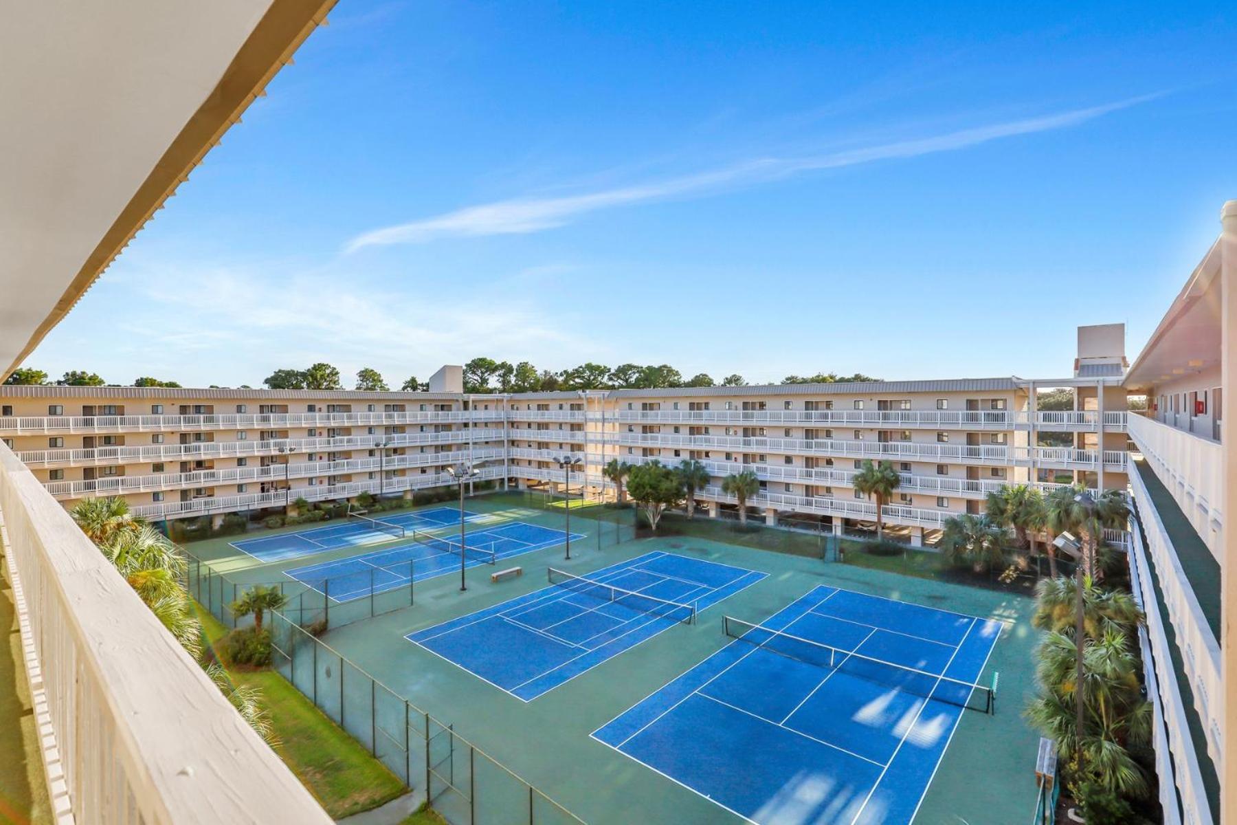 Apartamento Welcome To Your Beachside Escape! Hilton Head Island Exterior foto